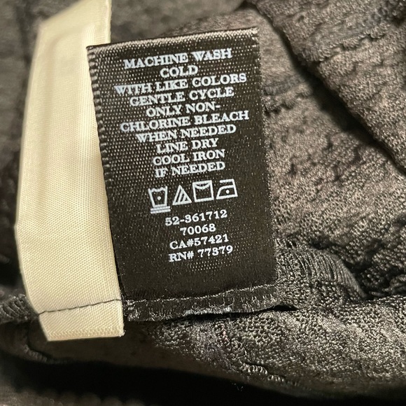 Ann Taylor pleated A-line ribbon weave skirt - Picture 5 of 7